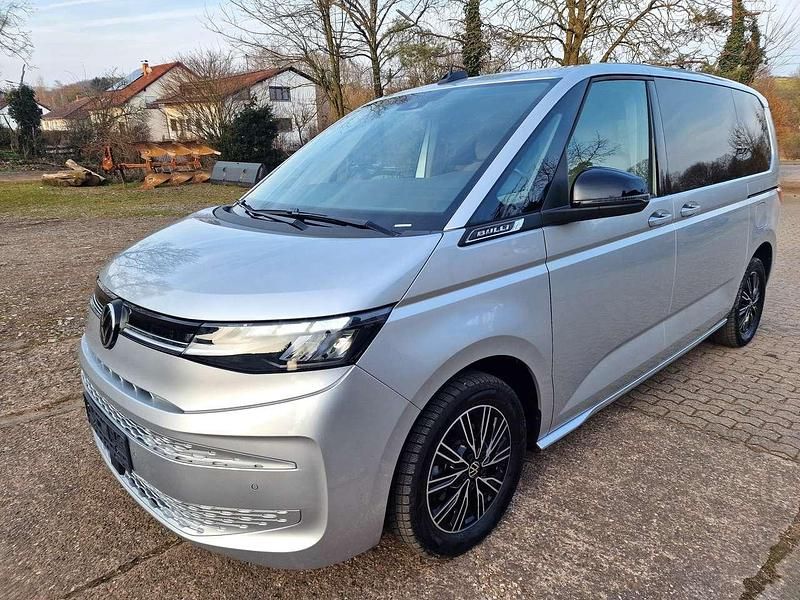 Reflexsilber metallic Gebraucht 2024 VW T7 Life Van | 52.000 € (Fairer Preis) - Bild 1/4