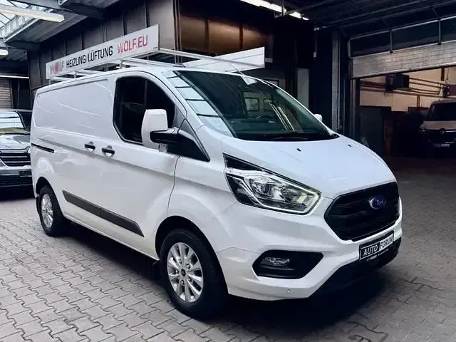 Second-hand Ford Transit Custom 131 CP (96 kW) 2020 Alb Monovolum