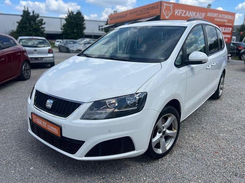 Weiß Gebraucht 2013 Seat Alhambra Reference Van / Kleinbus | 9.700 € (Guter Preis) - Bild 1/4
