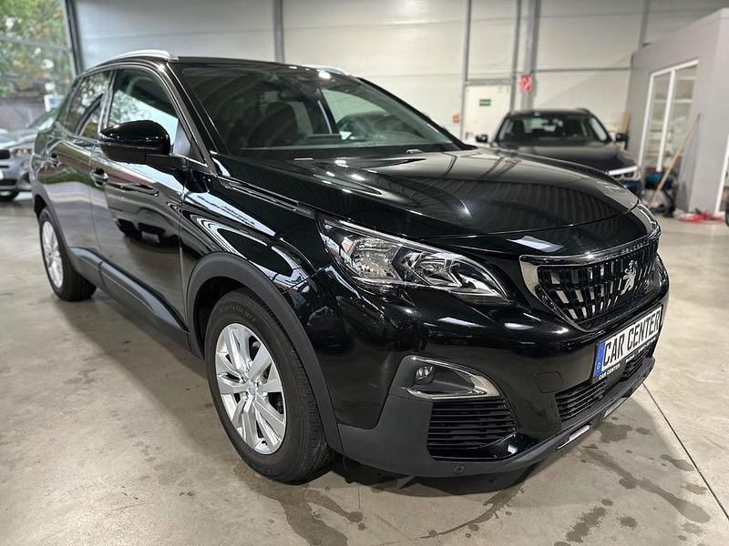 Schwarz Gebraucht 2017 Peugeot 3008 Active SUV | 14.950 € (Fairer Preis) - Bild 1/4