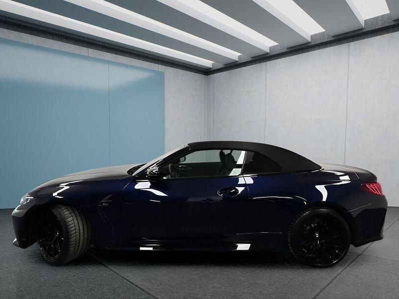 Second-hand BMW M4 2024 Albastru