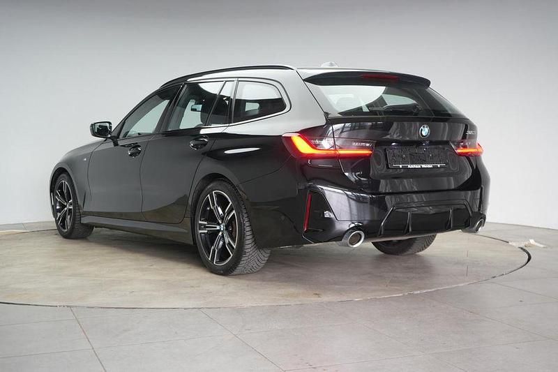 Gebraucht BMW 320 M Sport 184 PS (135 kW) 2023 Schwarz Kombi