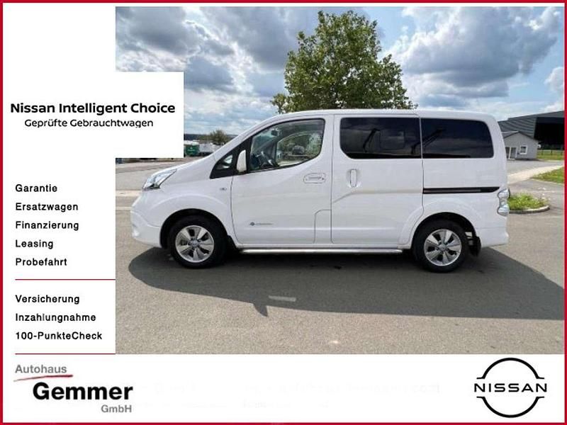 Weiß Gebraucht 2020 Nissan e-NV200 Tekna Van | 20.890 € (Teuer) - Bild 1/4