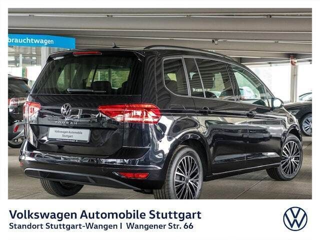 Oyster silver metallic Neu 2024 VW Touran Comfortline Van / Kleinbus | 35.430 € (Guter Preis) - Bild 1/2