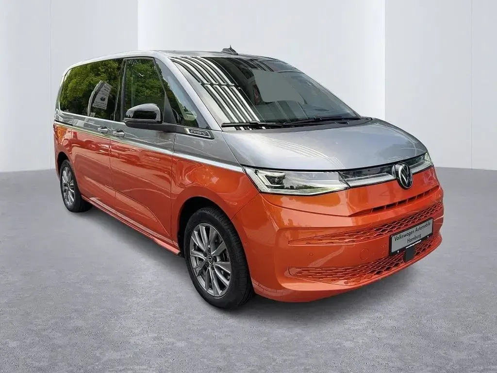 Gebraucht VW Multivan Energetic 150 PS (110 kW) 2023 Monosilber metallic/ energetic Van / Kleinbus