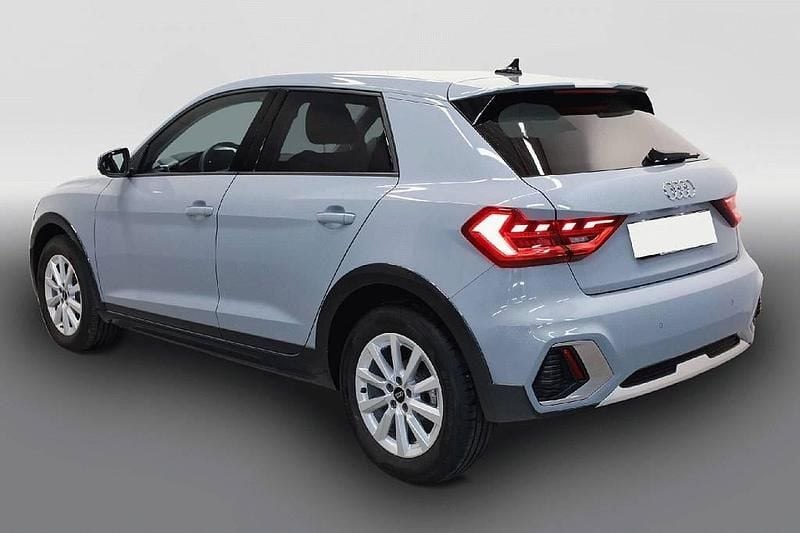 Gebraucht Audi A1 116 PS (85 kW) 2025 Grau Limousine