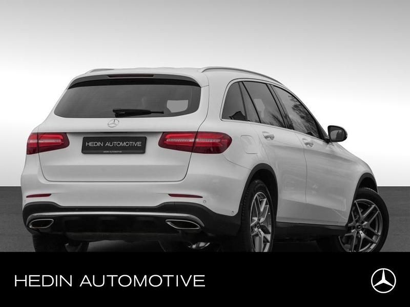 Weiß Gebraucht 2019 Mercedes GLC300 AMG SUV | 36.980 € (Fairer Preis) - Bild 1/4