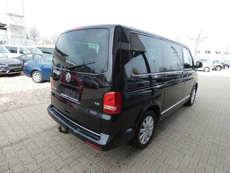 Gebraucht VW Multivan Highline 179 PS (131 kW) 2013 Schwarz Van / Kleinbus