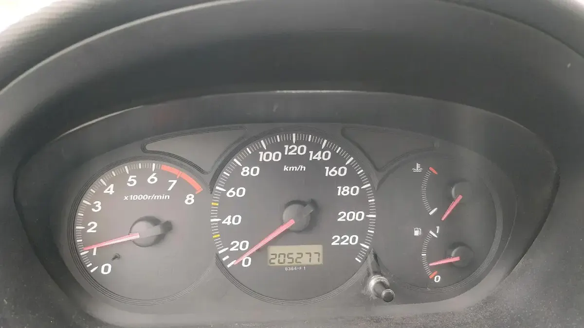 Gebraucht Honda Civic 90 PS (66 kW) 2003 Silber Kleinwagen