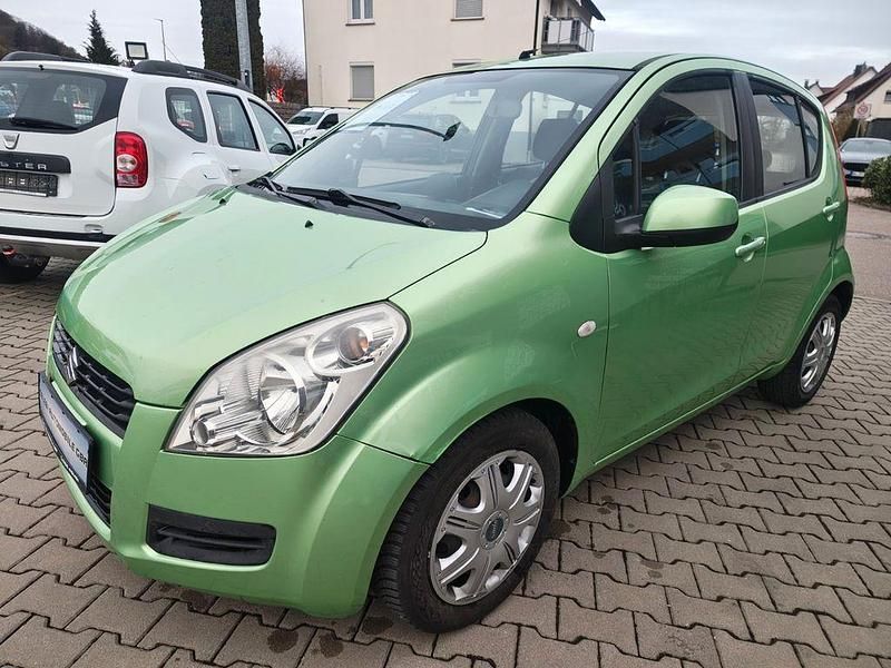 Gebraucht Suzuki Splash 65 PS (47 kW) 2009 Grün Kleinwagen