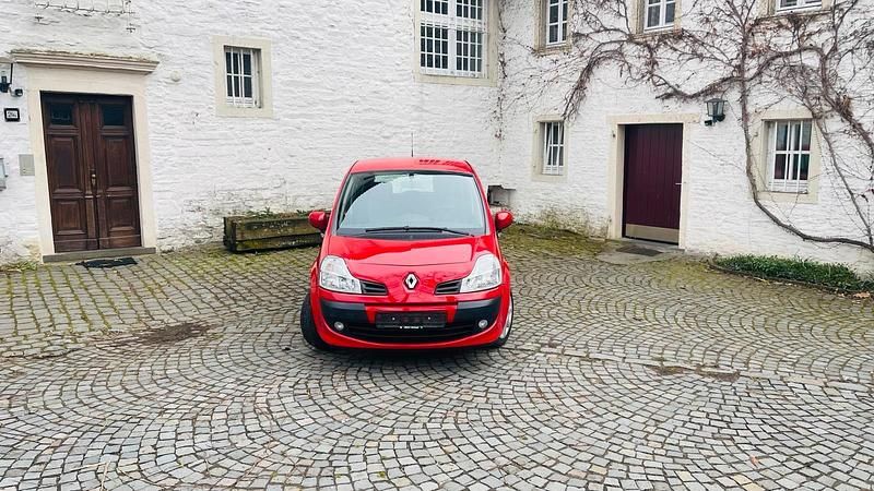 Gebraucht Renault Modus 111 PS (81 kW) 2008 Rot Van / Kleinbus