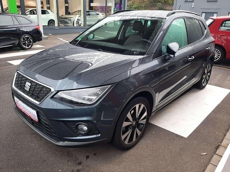 Grey (metallic) Gebraucht 2021 Seat Arona Beats SUV | 17.880 € (Fairer Preis) - Bild 1/4