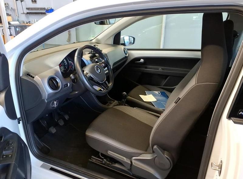 Gebraucht VW up! Active 65 PS (47 kW) 2023 Weiß Kleinwagen