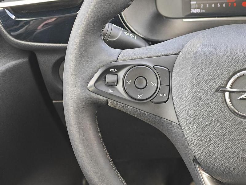 Gebraucht Opel Combo Life Edition 110 PS (80 kW) 2022 Weiß Van / Kleinbus