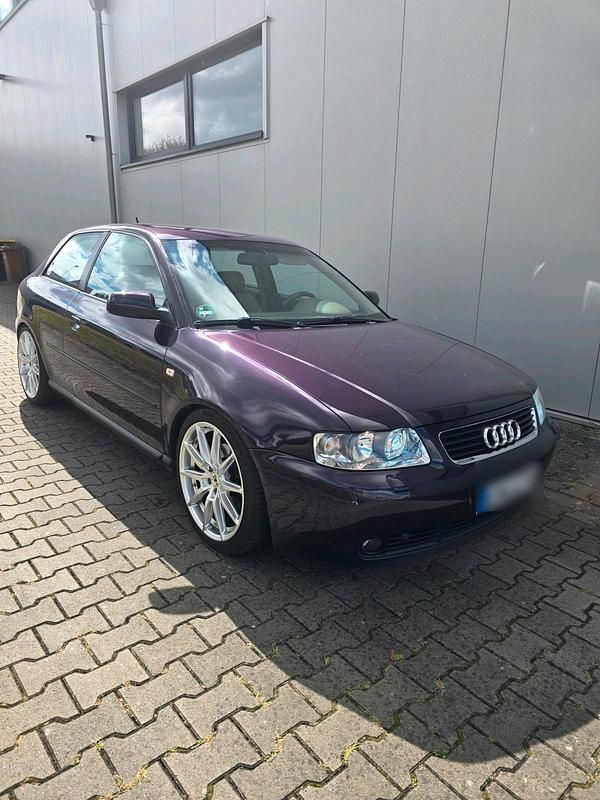 Andere farben Gebraucht 2001 Audi A3 Limousine | 4.549 € - Bild 1/4