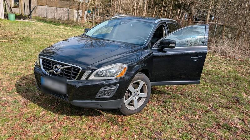 Gebraucht Volvo XC60 215 PS (158 kW) 2011 Schwarz SUV