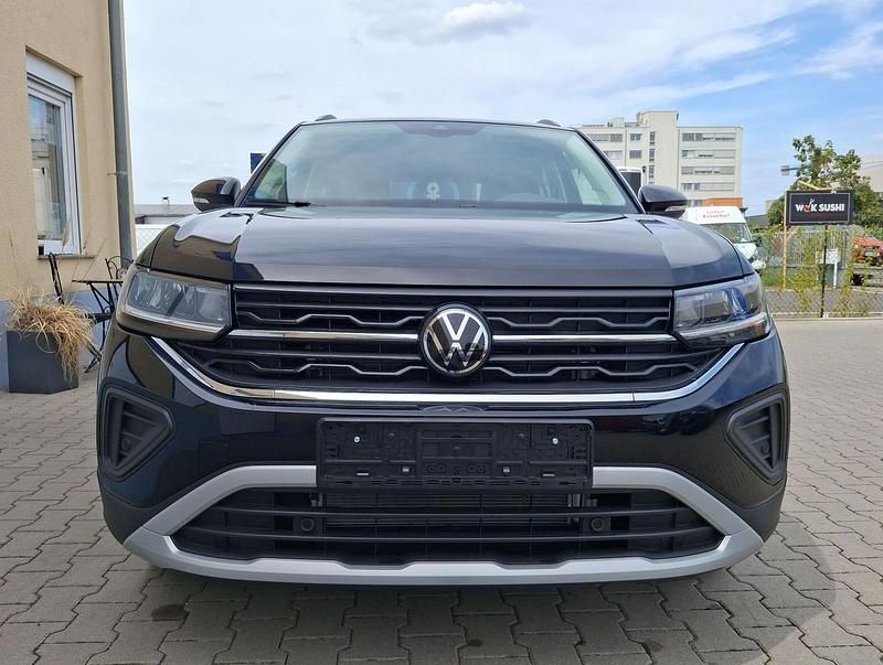 Gebraucht VW T-Cross Life 116 PS (85 kW) 2024 Deep black metallic SUV