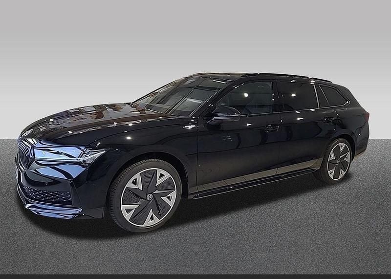 Neu Skoda Superb SportLine 265 PS (194 kW) 2025 Schwarz Kombi