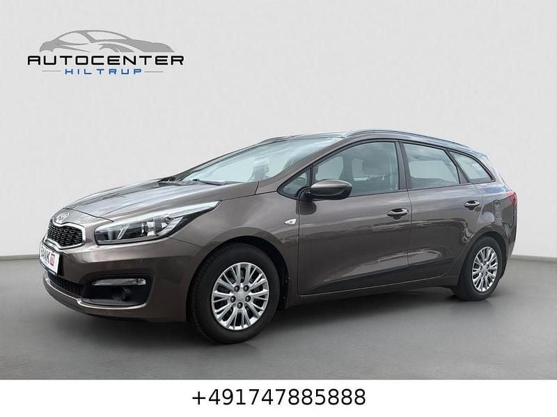 Braun Gebraucht 2017 Kia Ceed Sportswagon Kombi | 8.970 € (Guter Preis) - Bild 1/4