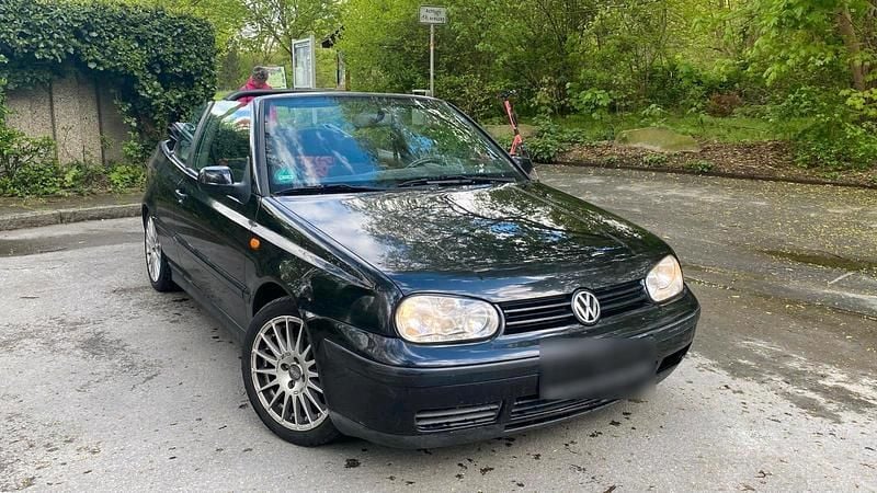 Usata VW Golf 101 CV (74 kW) 1998 Nero Cabrio