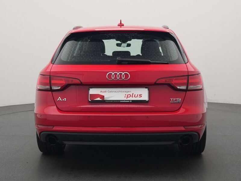 Gebraucht Audi A4 Design 252 PS (185 kW) 2016 Tangorot metallic Kombi