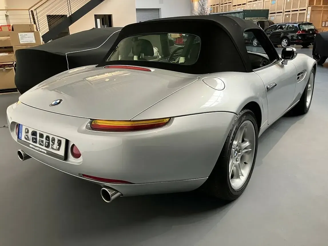 Gebraucht BMW Z8 400 PS (294 kW) 2000 Silber Cabrio