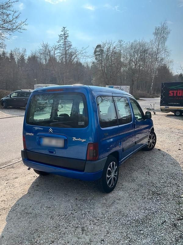 Gebraucht Citroën Berlingo 75 PS (55 kW) 2004 Blau Van / Kleinbus