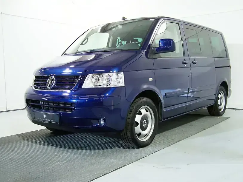 Usata VW Multivan Highline 128 CV (94 kW) 2010 Blu Monovolume