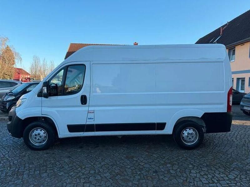 Gebraucht Opel Movano Edition 140 PS (102 kW) 2022 Weiß Van