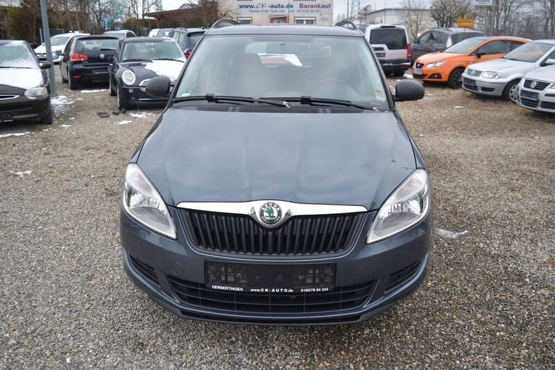 Gebraucht Skoda Fabia Cool Edition 86 PS (63 kW) 2010 Grau Kleinwagen