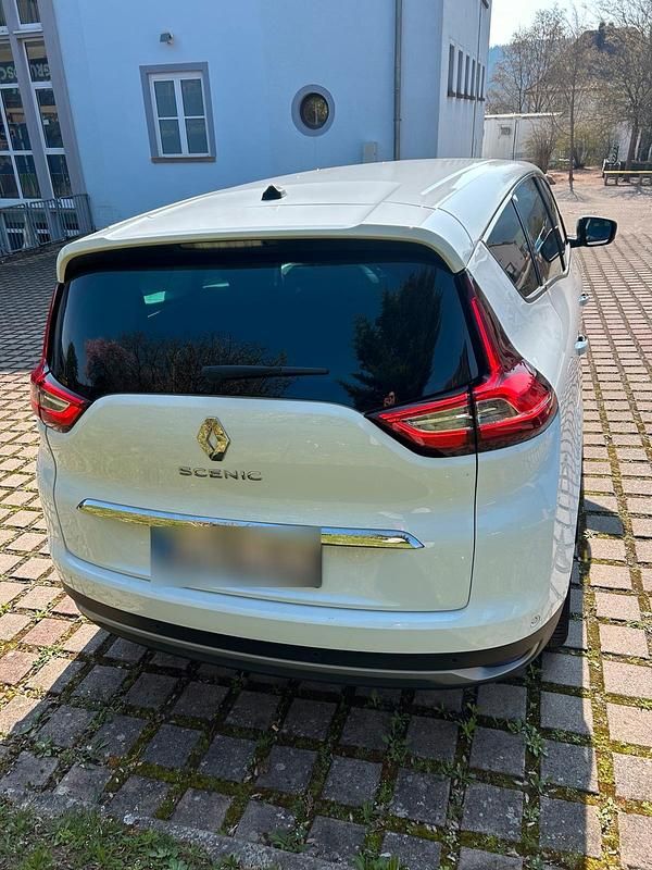 Gebraucht Renault Scénic IV 112 PS (82 kW) 2020 Weiß Van / Kleinbus