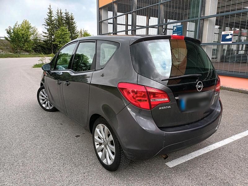 Gebraucht Opel Meriva 120 PS (88 kW) 2010 Van / Kleinbus