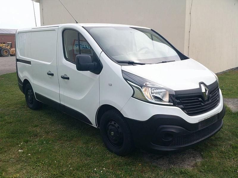 Gebraucht Renault Trafic Komfort 125 PS (91 kW) 2016 Weiß Van / Kleinbus
