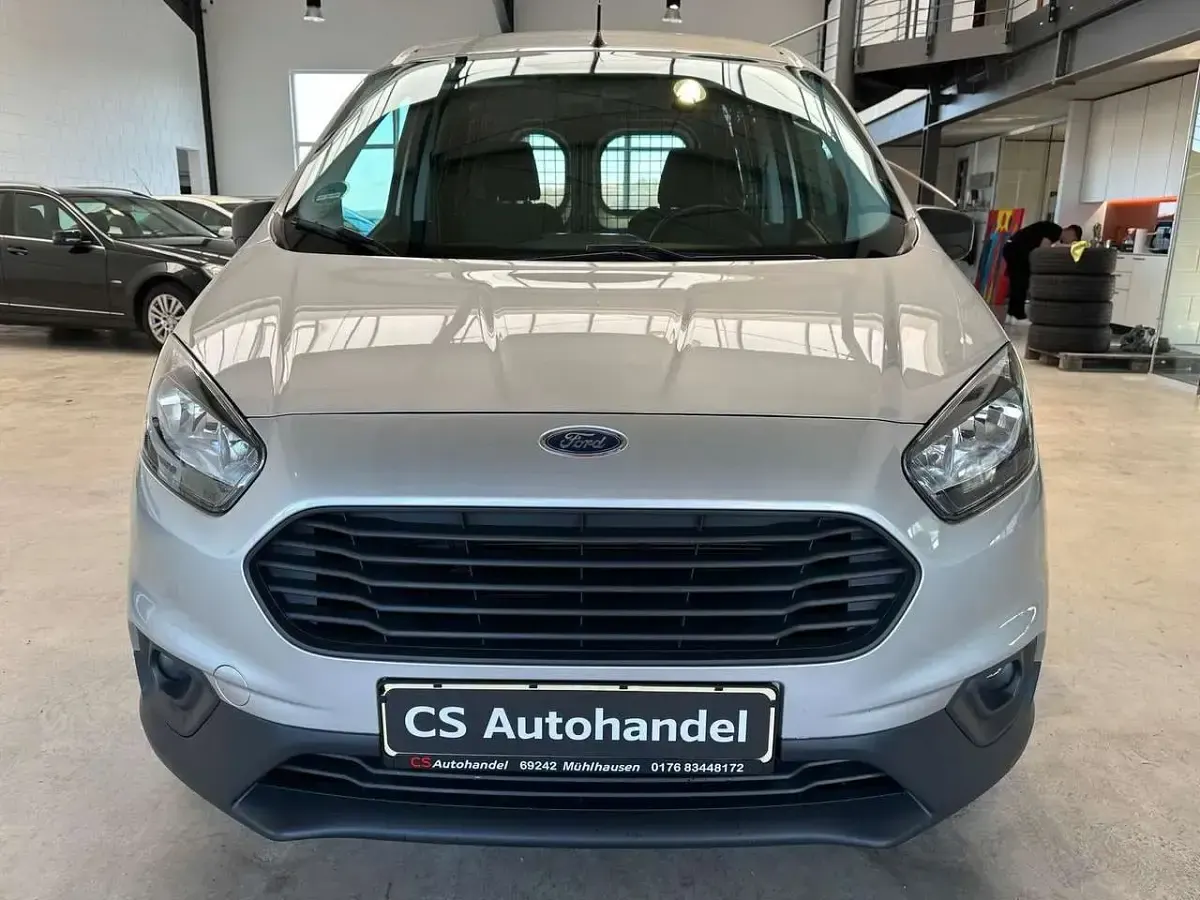 Gebraucht Ford Transit 101 PS (74 kW) 2021 Silber Van / Kleinbus