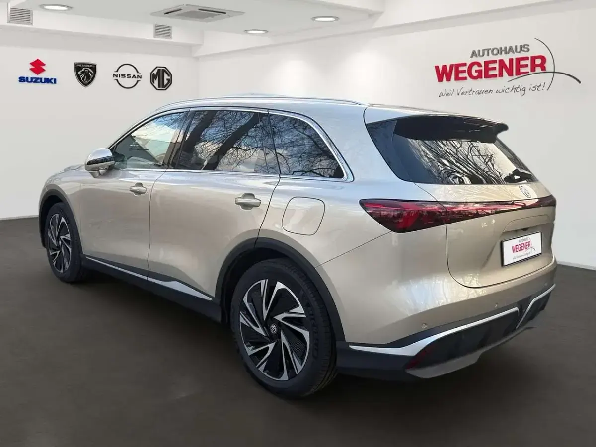 Gebraucht MG MGS6 EV Luxury 266 kW (362 PS) 2026 Golden SUV