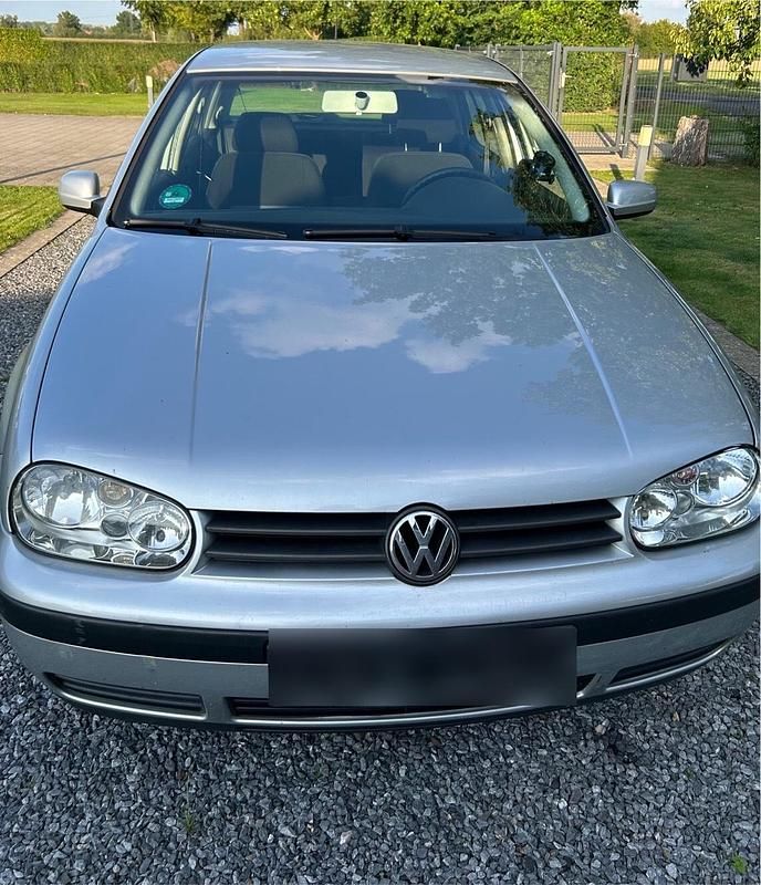 Gebraucht VW Golf IV Edition 75 PS (55 kW) 2003 Silber Limousine