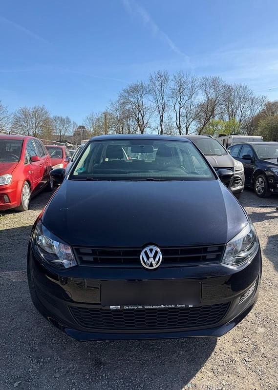 Gebraucht VW Polo 60 PS (44 kW) 2011 Schwarz Kleinwagen