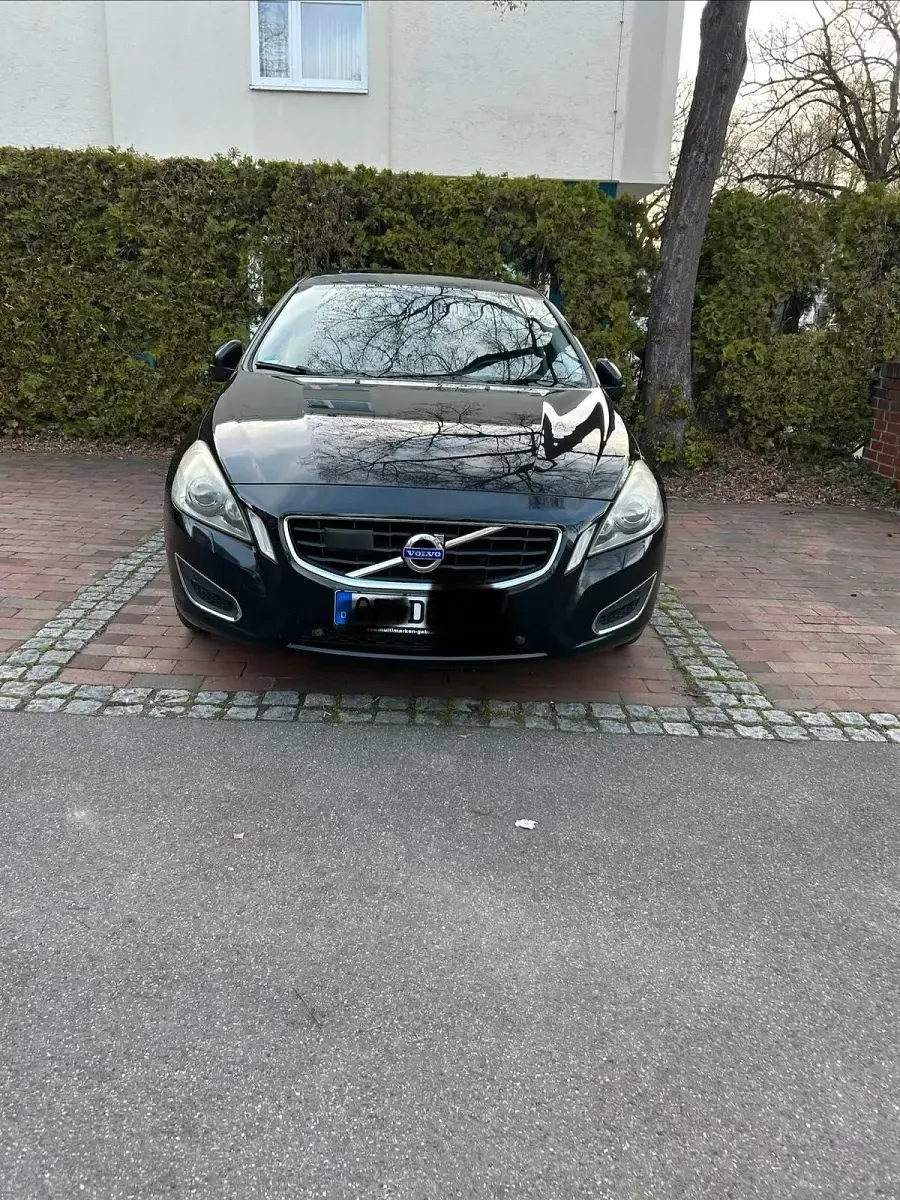 Gebraucht Volvo S60 215 PS (158 kW) 2012 Schwarz Limousine