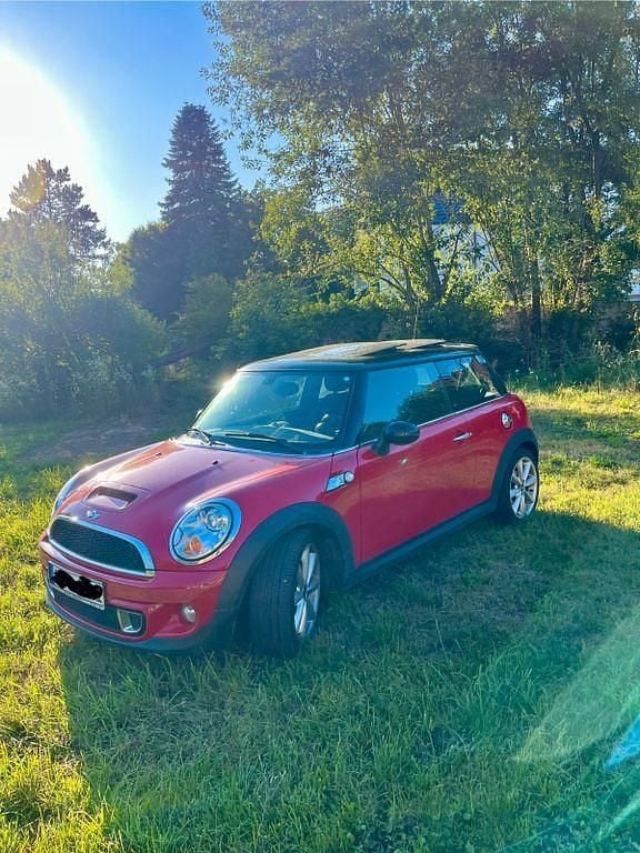 Rot Gebraucht 2012 Mini Cooper S Kleinwagen | 10.300 € (Guter Preis) - Bild 1/4