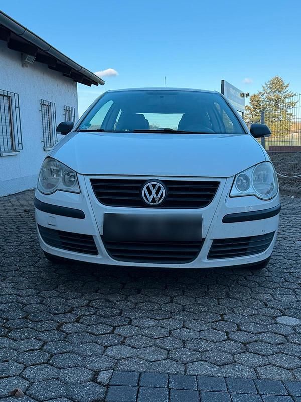 Gebraucht VW Polo 60 PS (44 kW) 2007 Weiß Kleinwagen