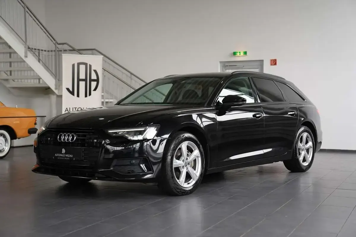 Gebraucht Audi A6 Sport 204 PS (150 kW) 2019 Brillantschwarz Kombi