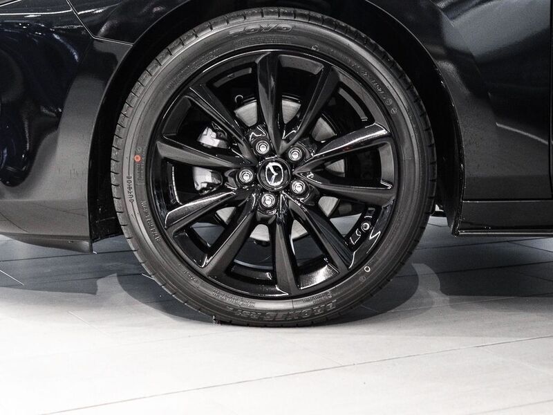 Neu Mazda 3 Nagisa 186 PS (136 kW) 2025 Schwarz Limousine