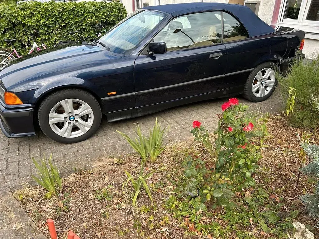 Gebraucht BMW 328 Cabriolet Sport Line 193 PS (141 kW) 1999 Blau Cabrio