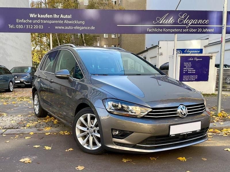 Grau Gebraucht 2016 VW Golf Sportsvan Highline Van / Kleinbus | 15.790 € (Guter Preis) - Bild 1/4