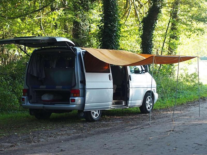 Silber Gebraucht 2000 VW Multivan Van | 10.000 € - Bild 1/4