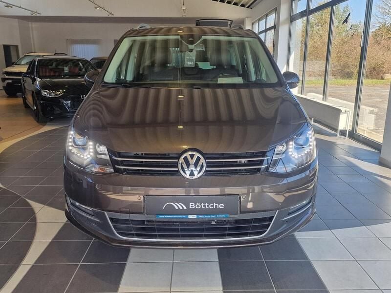 Gebraucht VW Sharan Highline 140 PS (102 kW) 2015 Braun Van / Kleinbus