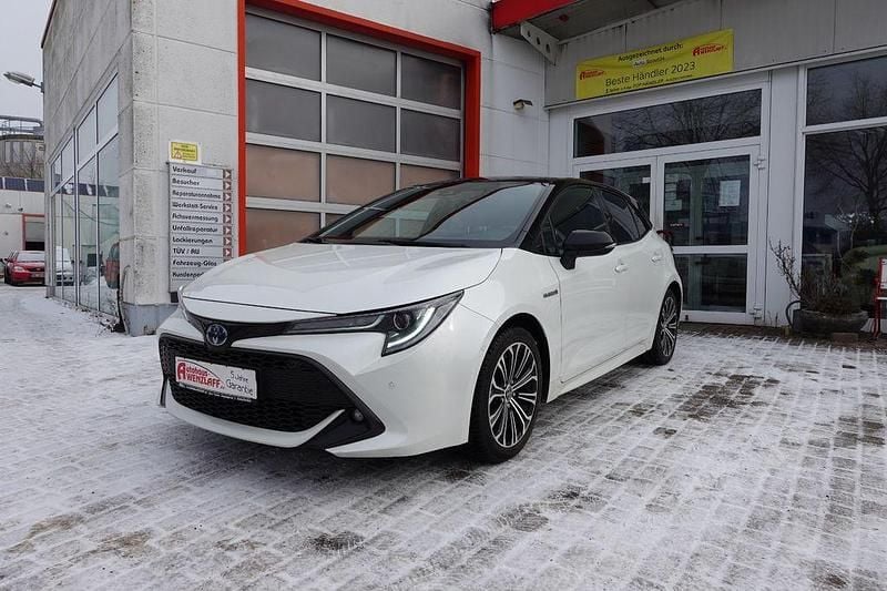 Gebraucht Toyota Corolla Team 184 PS (135 kW) 2019 Weiß Limousine