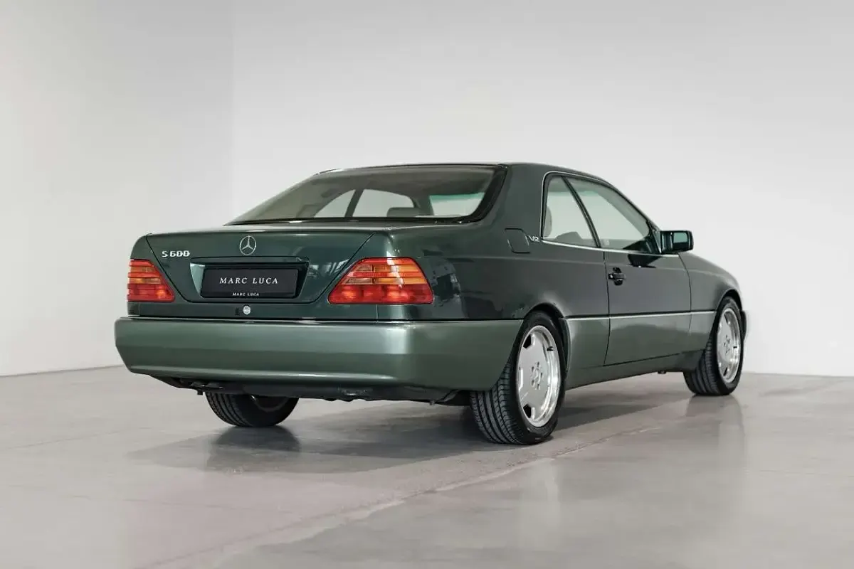 Gebraucht Mercedes S600 394 PS (289 kW) 1993 Malachitgruen Limousine