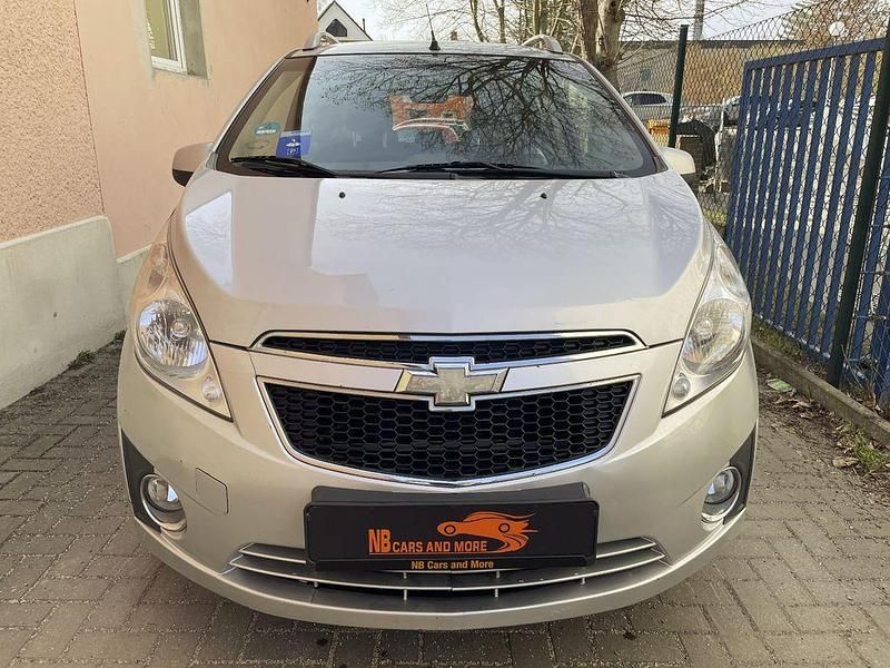 Gebraucht Chevrolet Spark LS 82 PS (60 kW) 2010 Silber Kleinwagen
