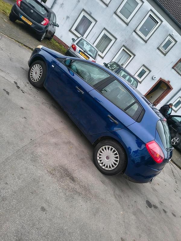 Gebraucht Fiat Bravo 90 PS (66 kW) 2009 Blau Kleinwagen